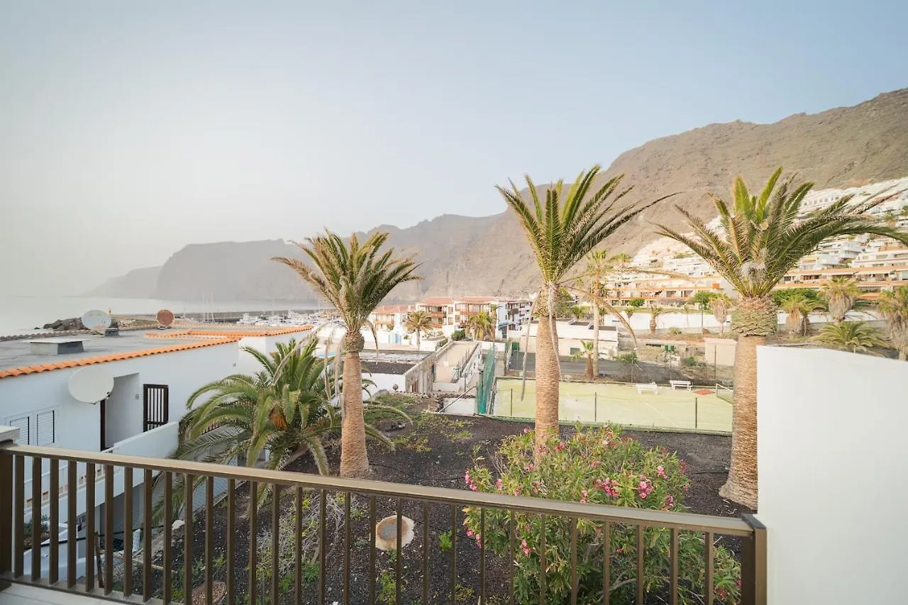 Oasis Bay - Cliffs, Beach, Town Center Santiago Del Teide Spain